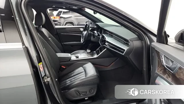 Audi A6 (C8) 2020 Серый из Кореи, фото 2