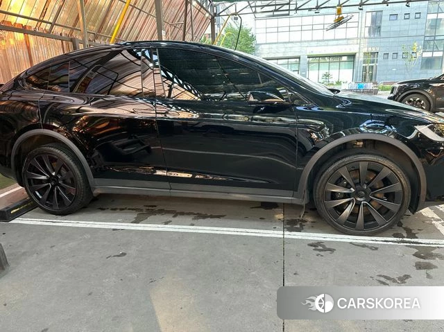 Tesla Model X 2023 Черный из Кореи, фото 2