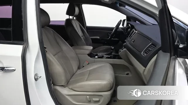 Kia The New Carnival 2018 Белый из Кореи, фото 2