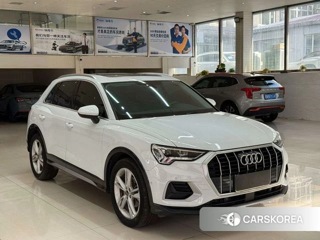Audi Q3 2022 Белый из Китая, фото 2