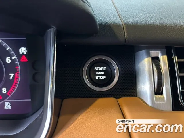 Land Rover Range Rover 4th Generation 2020 Черный из Кореи, фото 2