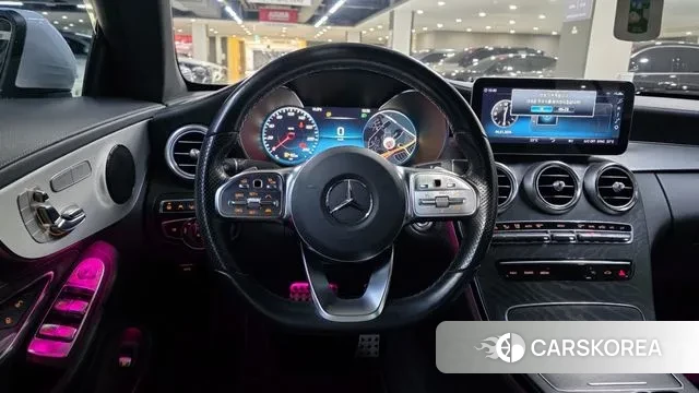 Mercedes-Benz C-Class W205 2022 Белый из Кореи, фото 2
