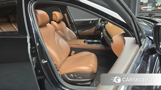 Genesis G80 (RG3) 2022 Черный из Кореи, фото 2