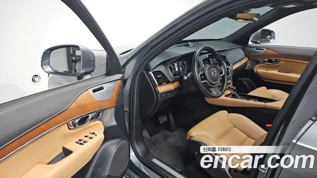 Volvo XC90 second Generation 2018 Серебристо-серый из Кореи, фото 2