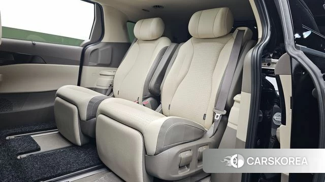 Kia The New Carnival 4th Generation 2023 Черный из Кореи, фото 2