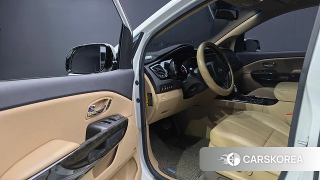 Kia The New Carnival 2019 Белый из Кореи, фото 2