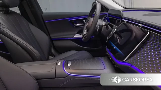 Mercedes-Benz E-Class W214 2024 Белый из Кореи, фото 2