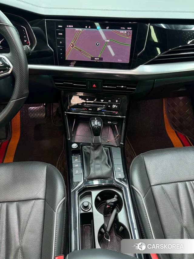 Volkswagen Passat 2023 Черный из Китая, фото 2
