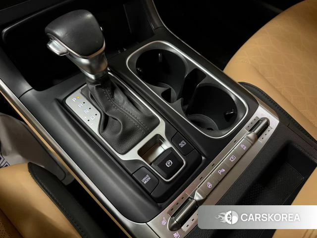 Kia Carnival 4th generation 2022 Белый из Кореи, фото 2