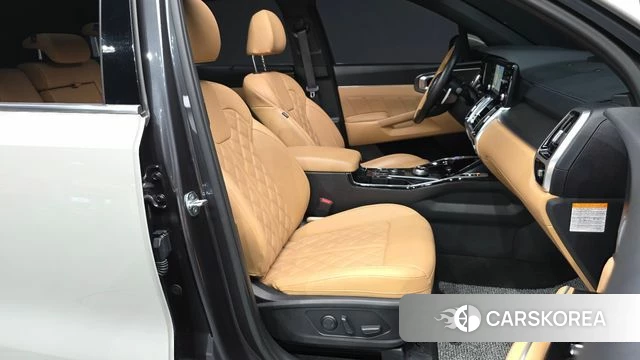 Kia Sorento 4th Generation 2022 Серебристо-серый из Кореи, фото 2