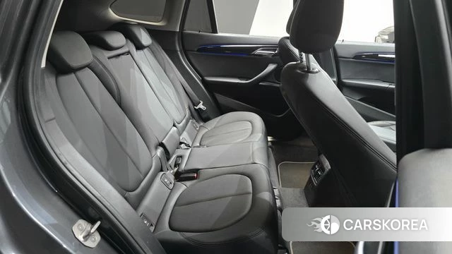 BMW X1 (F48) 2022 Серый из Кореи, фото 2