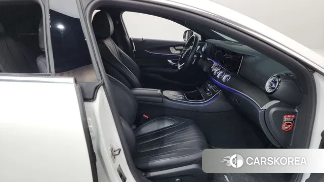 Mercedes-Benz CLS-Class C257 2022 Белый из Кореи, фото 2