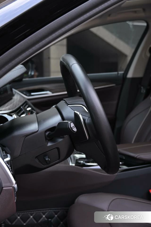 BMW 5 series 2019 Черный из Китая, фото 2