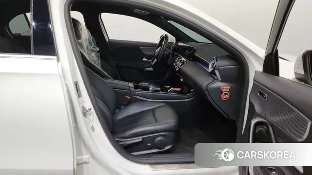 Mercedes-Benz A-Class W177 2022 Белый из Кореи, фото 2