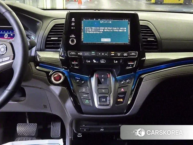 Honda Odyssey 2023 Белый из Кореи, фото 2