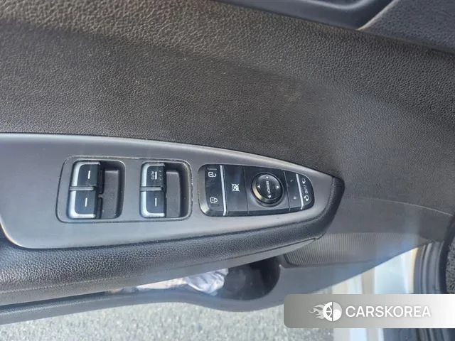 Kia The New K5 2nd generation 2018 Серебряный из Кореи, фото 2