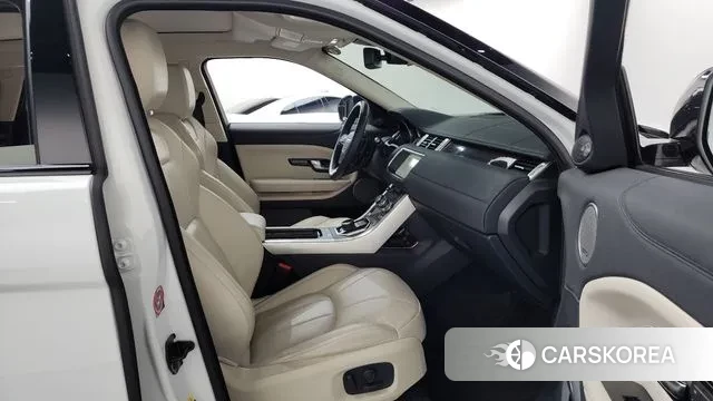 Land Rover Range Rover Evoque 2018 Белый из Кореи, фото 2