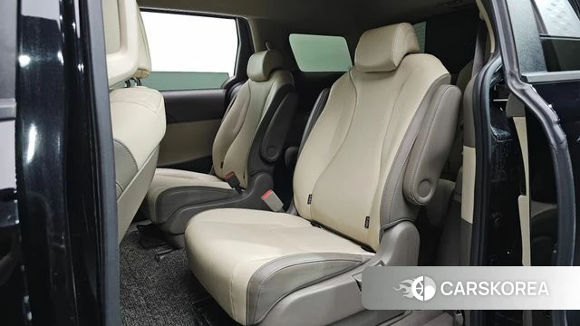 Kia Carnival 4th generation 2021 Черный из Кореи, фото 2