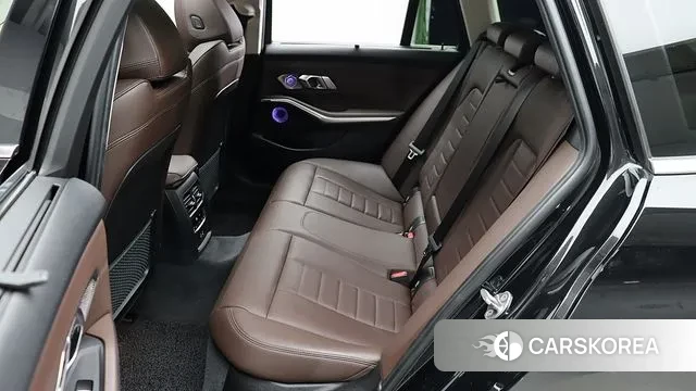 BMW 3 Series (G20) 2022 Черный из Кореи, фото 2