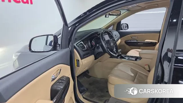 Kia The New Carnival 2018 Черный из Кореи, фото 2