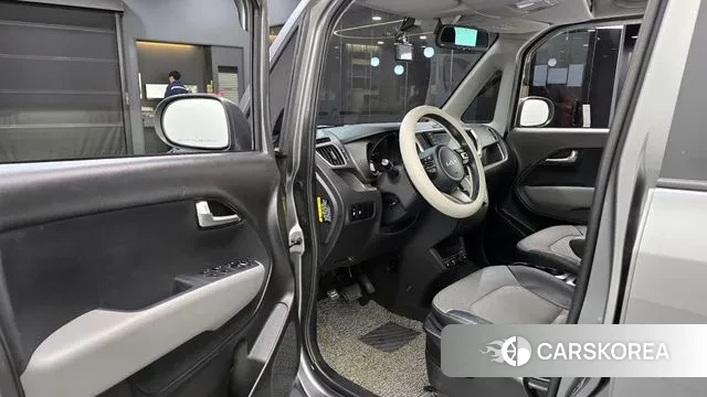 Kia The New Ray 2022 Серый из Кореи, фото 2