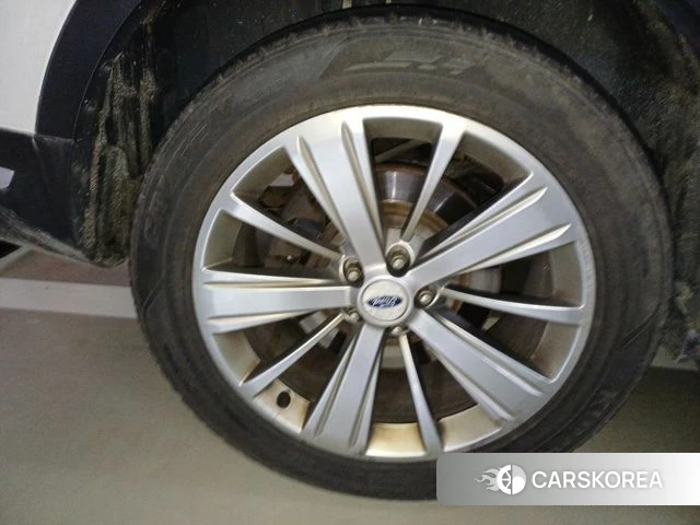 Ford Explorer 2018 Белый из Кореи, фото 2