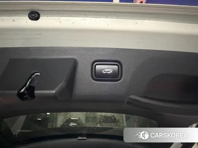 Kia Seltos 2022 Белый из Кореи, фото 2