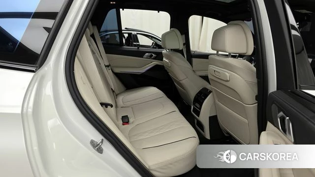 BMW X5 (G05) 2025 Белый из Кореи, фото 2