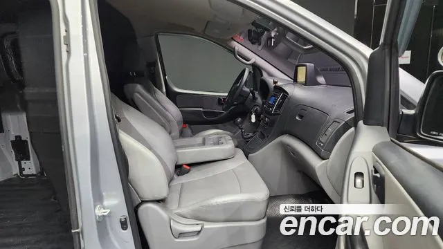 Hyundai The New Grand Starex 2018 Серебряный из Кореи, фото 2