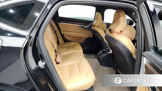 Volvo S90 2020 Черный из Кореи, фото 2