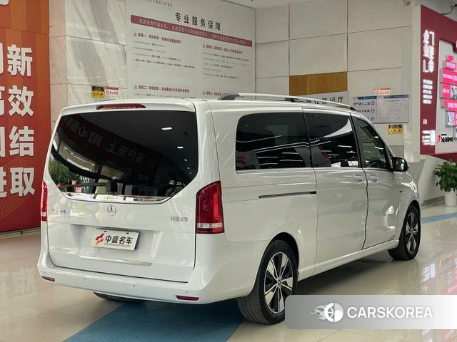 Mercedes-Benz V-class 2022 Белый из Китая, фото 2