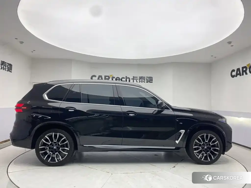 BMW X5 2025 Черный из Китая, фото 3
