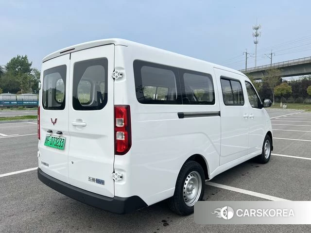 Wuling Automobile Wuling Yangguang 2025 Белый из Китая, фото 2