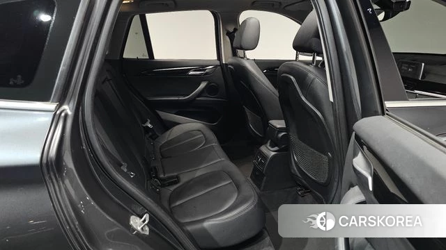 BMW X1 (F48) 2018 Серый из Кореи, фото 2