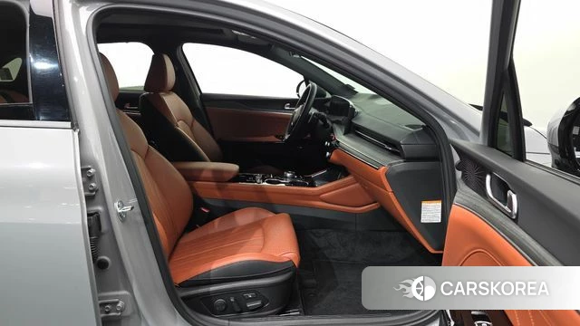 Kia The New K5 Hybrid 3rd generation 2025 Серебристо-серый из Кореи, фото 2
