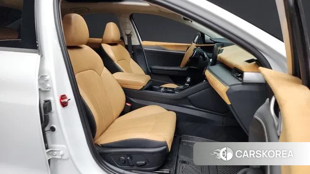 Kia K5 3rd generation 2021 Белый из Кореи, фото 2