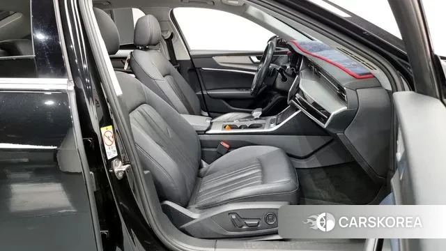 Audi A6 (C8) 2020 Черный из Кореи, фото 2