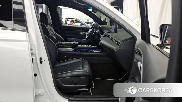 Genesis GV70 2021 Белый из Кореи, фото 2