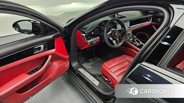 Porsche Panamera (971) 2018 Черный из Кореи, фото 2