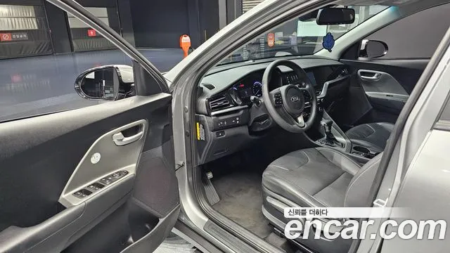 Kia The New Niro 2020 Серый из Кореи, фото 2