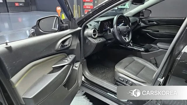 Chevrolet (GM Daewoo) Trax Crossover 2023 Черный из Кореи, фото 2