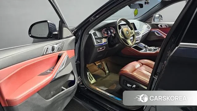 BMW X6 (G06) 2020 Черный из Кореи, фото 2