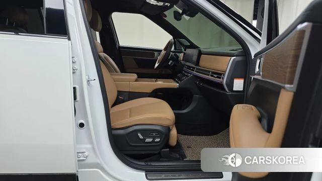 Hyundai Santa Fe (MX5) 2024 Белый из Кореи, фото 2