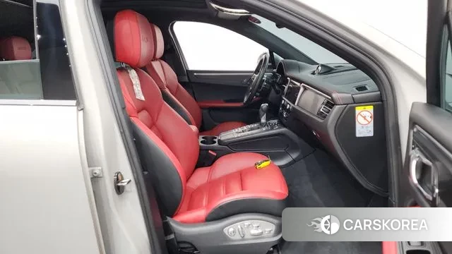 Porsche Macan 2020 Жемчужный цвет из Кореи, фото 2