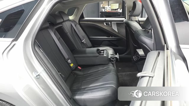 Kia K8 Hybrid 2022 Серебряный из Кореи, фото 2