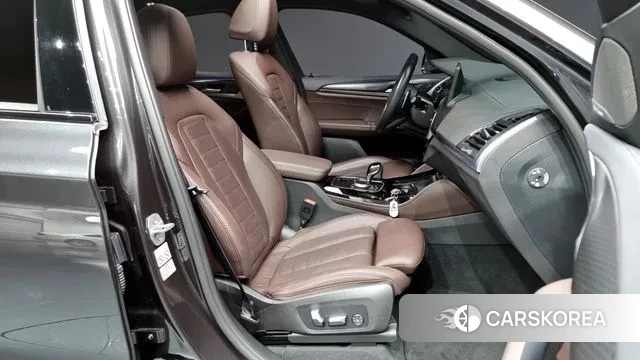 BMW X4 (G02) 2023 Серый из Кореи, фото 2