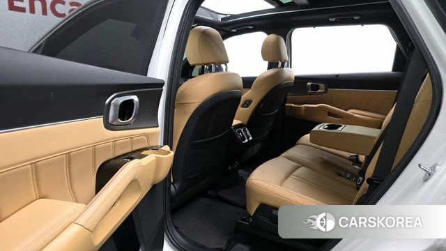 Kia Sorento 4th Generation 2023 Белый из Кореи, фото 2