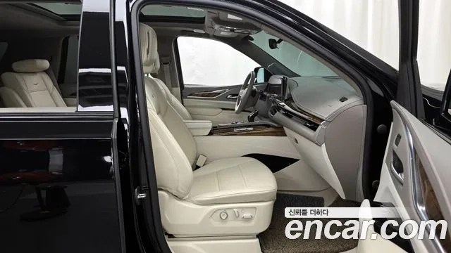 Cadillac Escalade 5th Generation 2023 Черный из Кореи, фото 2