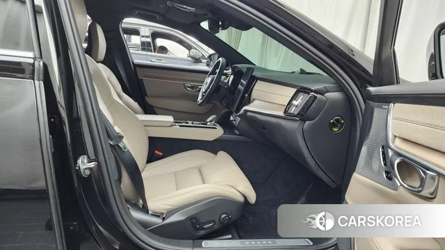 Volvo S90 2026 Черный из Кореи, фото 2