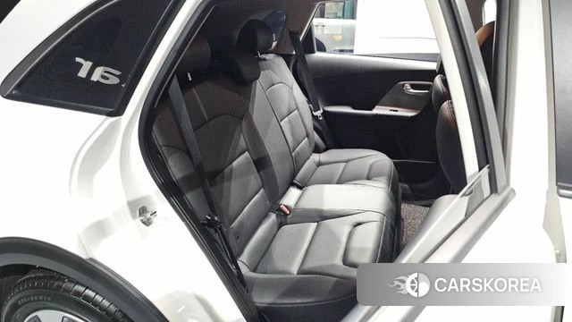 Kia Niro 2018 Белый из Кореи, фото 2